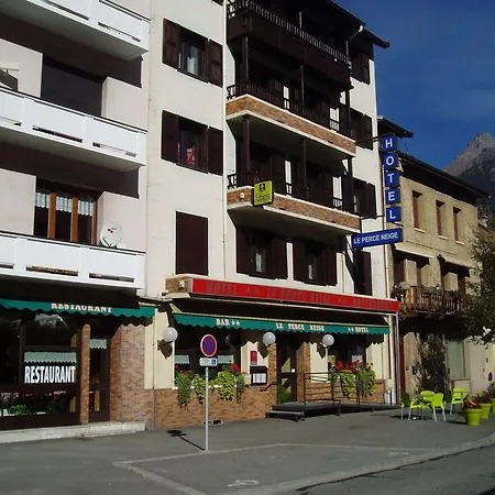 Otel Le Perce Neige